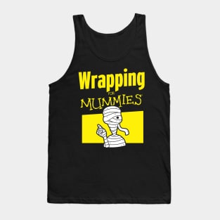 Funny Mummy Wrapping Book Horror Gift For Bookworms Tank Top